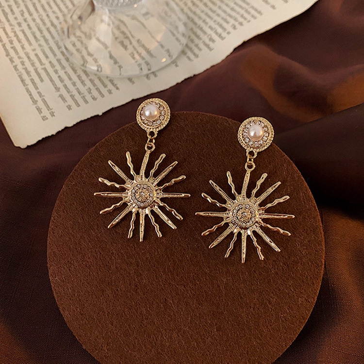 Baru trendi Mutiara metal sun bunga giwang telinga berlebihan pribadi Bahasa Perancis retro anting-a