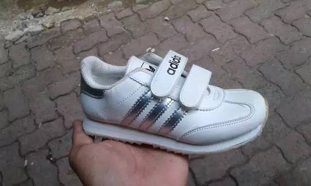 Super bigsale!! Sepatu adidas wafle/sepatu anak adidas/adidas murah/sepatu anak tk/sd