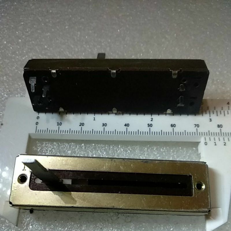 POTENSIO GESER ALFA A100K