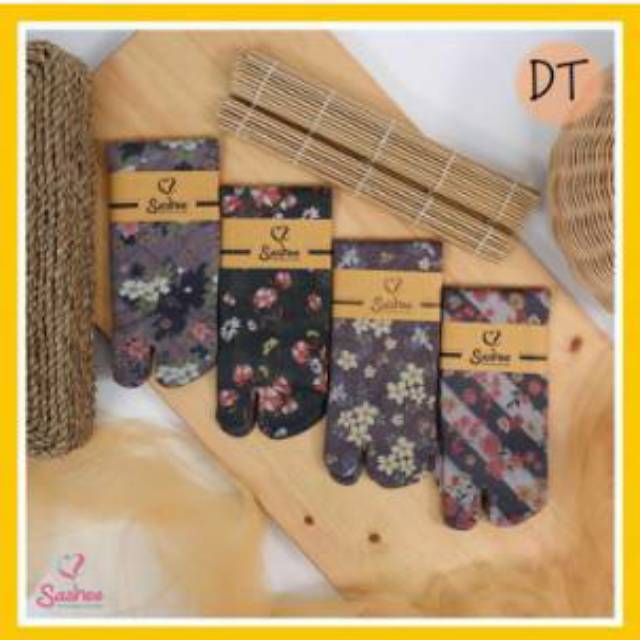 SASHEE KAUS KAKI/KAUS KAKI MOTIF JEMPOL/KAUS KAKI MUSLIMAH/KAUS KAKI MOTIF SASHEE