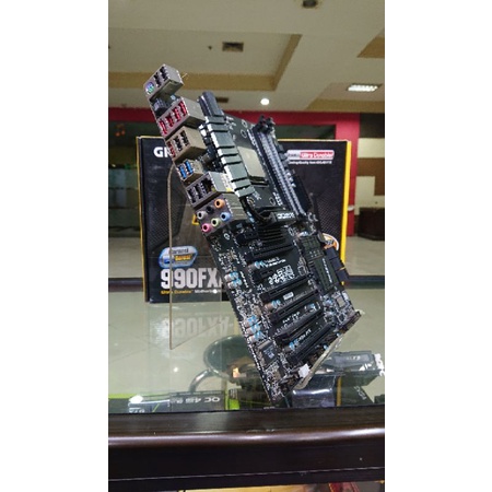 PAKETAN PROCESSOR AMD FX 8370 + GIGABYTE 990FXA-UD3 R5
