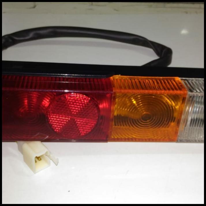 Lampu Belakang Forklift Komatsu 3 Ton