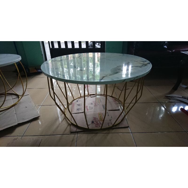 meja industrial tamu, meja industrial besi kayu, meja bulat minimalis ruang tamu, meja bulat minimalis kaki besi, meja bulat minimalist, meja bulat kayu minimalis, meja bulat kayu kecil, meja tamu minimalis murah sofa, meja industrial minimalis-3