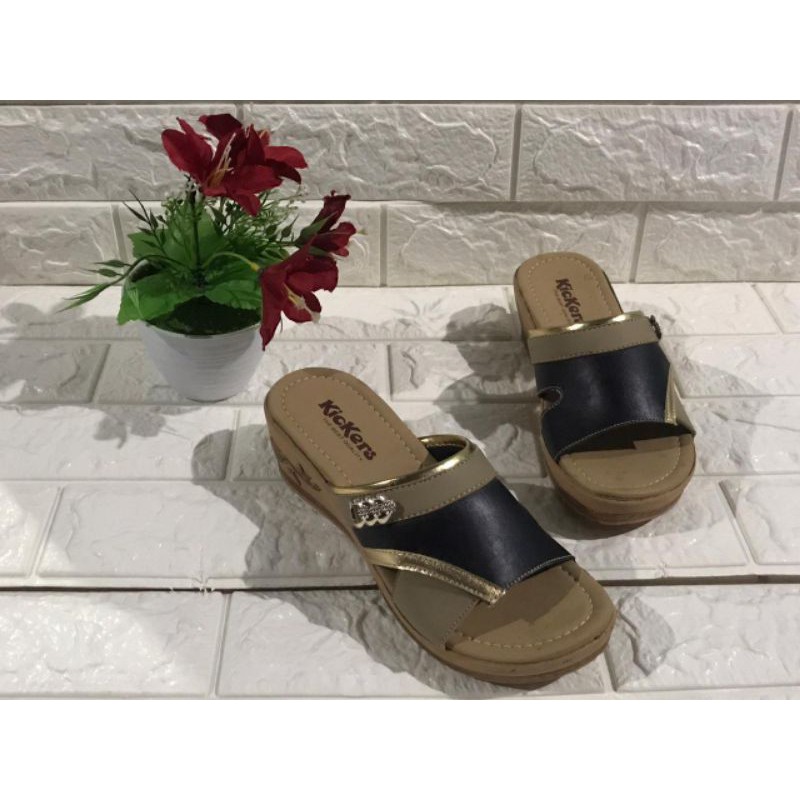 SELOP KICKERS SANDAL WANITA