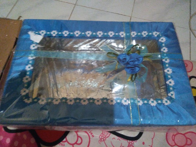 Kotak Hantaran Plus Tutup Bahan Satin Uk M