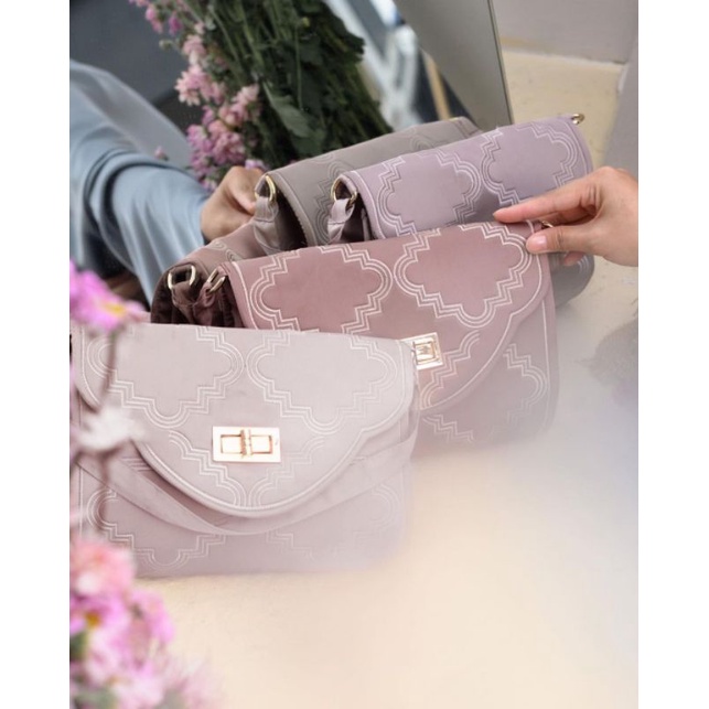 "MEZZA PRAYER SET" By@Heylocal.id