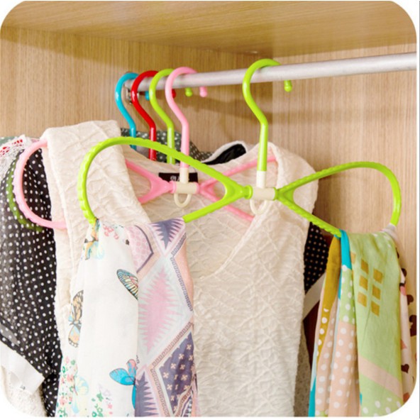 HANGER BAJU BESAR BENTUK PITA/GANTUNGAN BAJU MODEL PITA SERBAGUNA/HANGER JILBAB BENTUK PITA BESAR