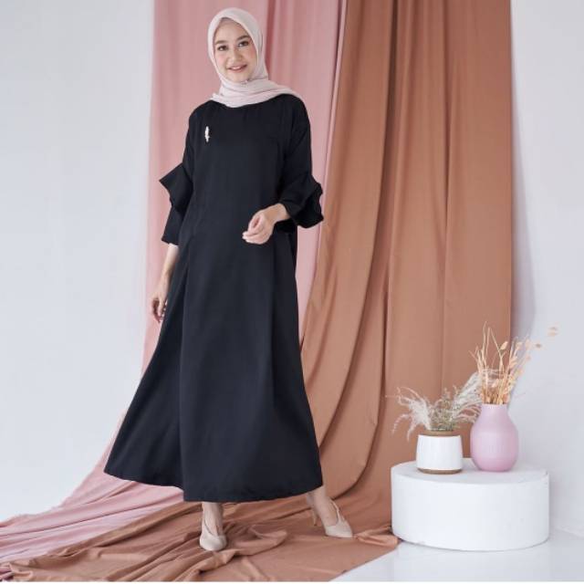 Shakila Dress (Black) by Diana Restu