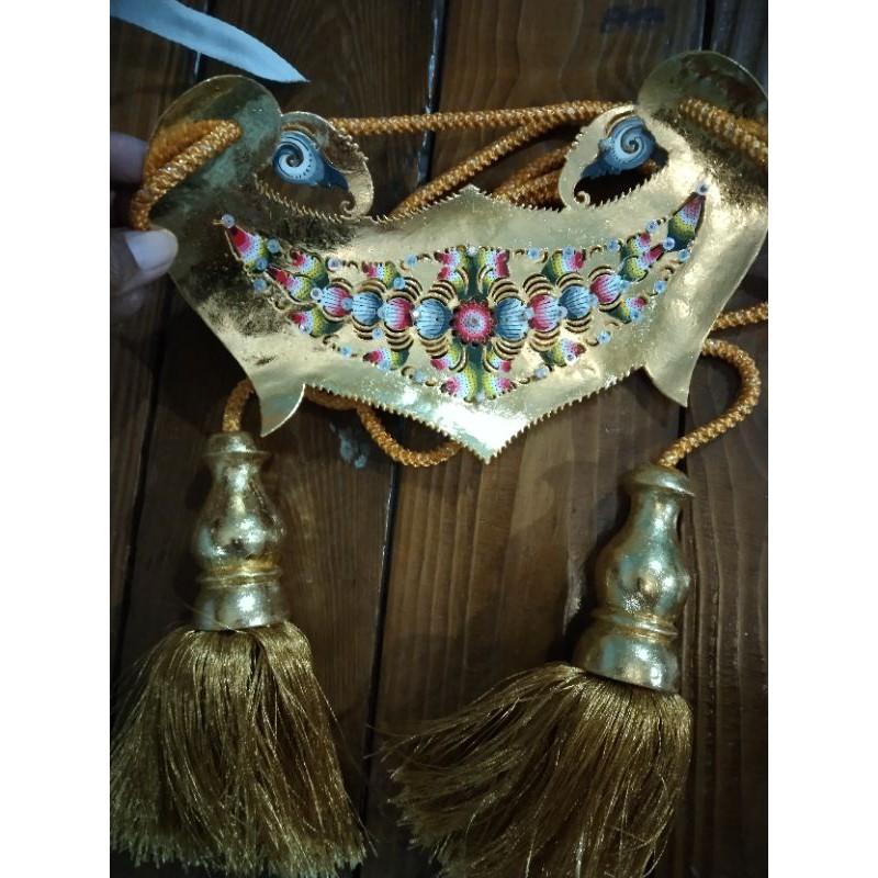 asesoris tari uncal alusan wayang orang