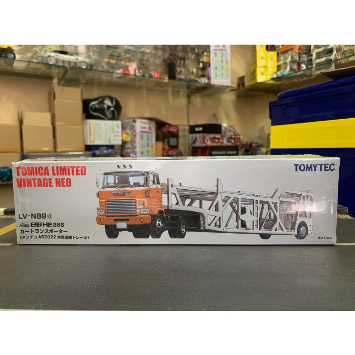 LV-N89d The Hino HE366 Transporter Antico Tomica Limited Vintage Neo