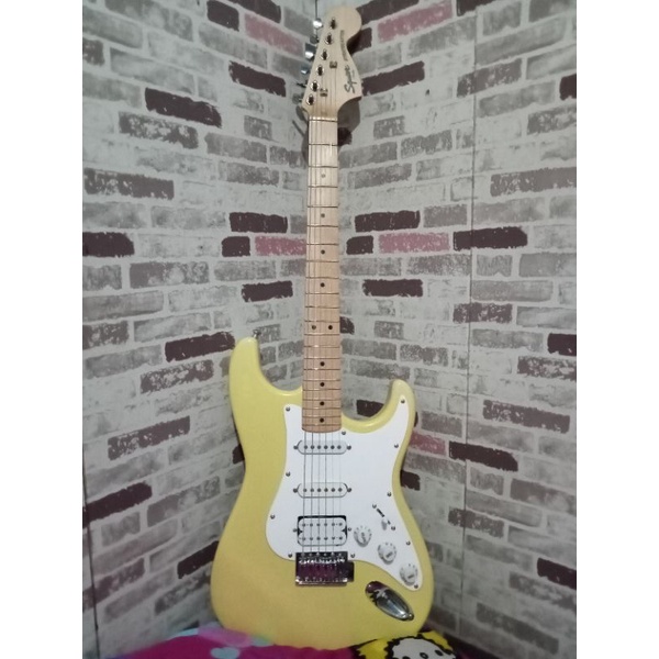 gitar second mulus fender squier stratocaster pabrikan high quality bonus tas & kabel mantap