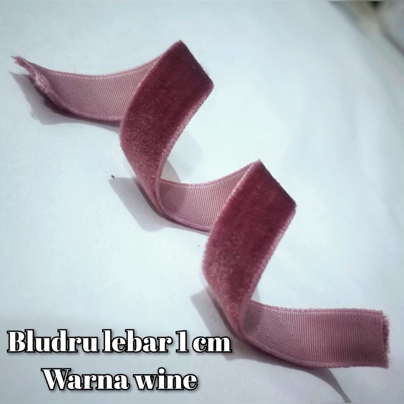 

PER METER PITA BLUDRU LEBAR 1CM WARNA WINE