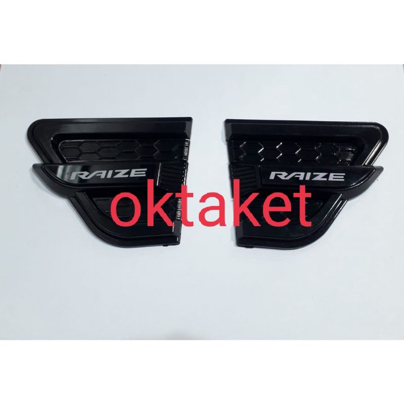 Side vent slim Body Toyota Raize activo full hitam