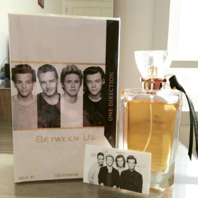 PERFUME BETWEEN US ( ONE DIRECTION ), ORIGINAL MADE IN ENGLAND.