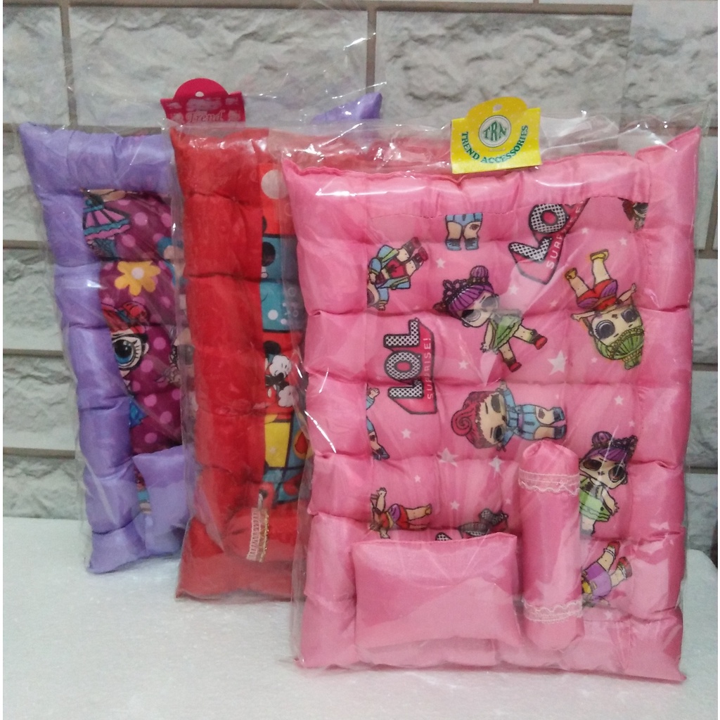 Mainan Barbie/ kasur Palembang /Perlengkapan Aksesoris Barbie