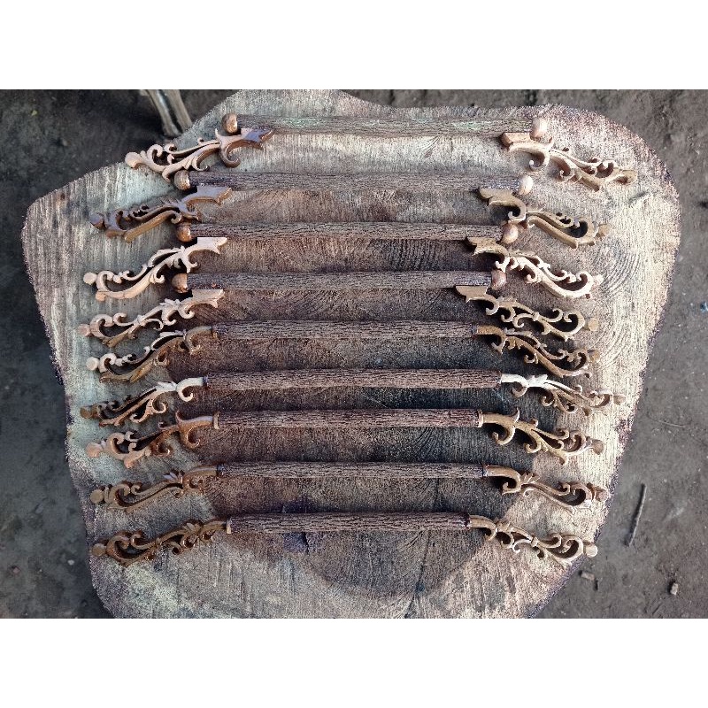 tangkringan/pangkringan ANIS MERAH