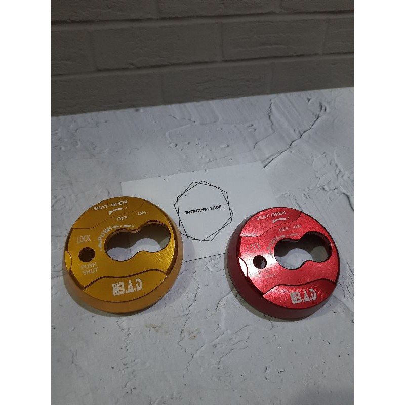 Cover tutup kunci kontak Nmax old / Tutup keyset Nmax lama