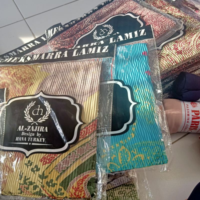 Jilbab Turkey Plisket Premium Terlaris 1 kodi
