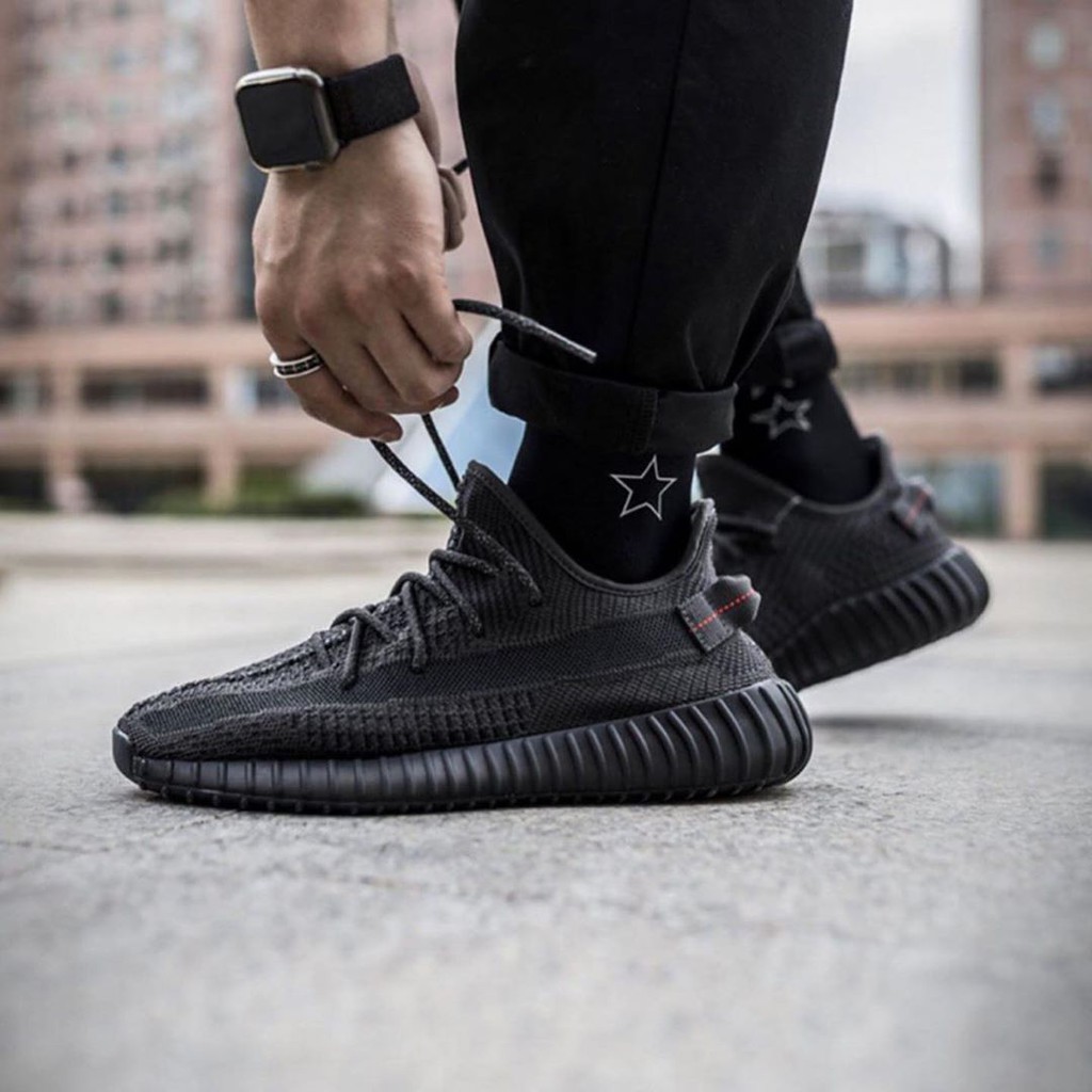 Adidas Yezzy Boost 350 V2 BlackStatic