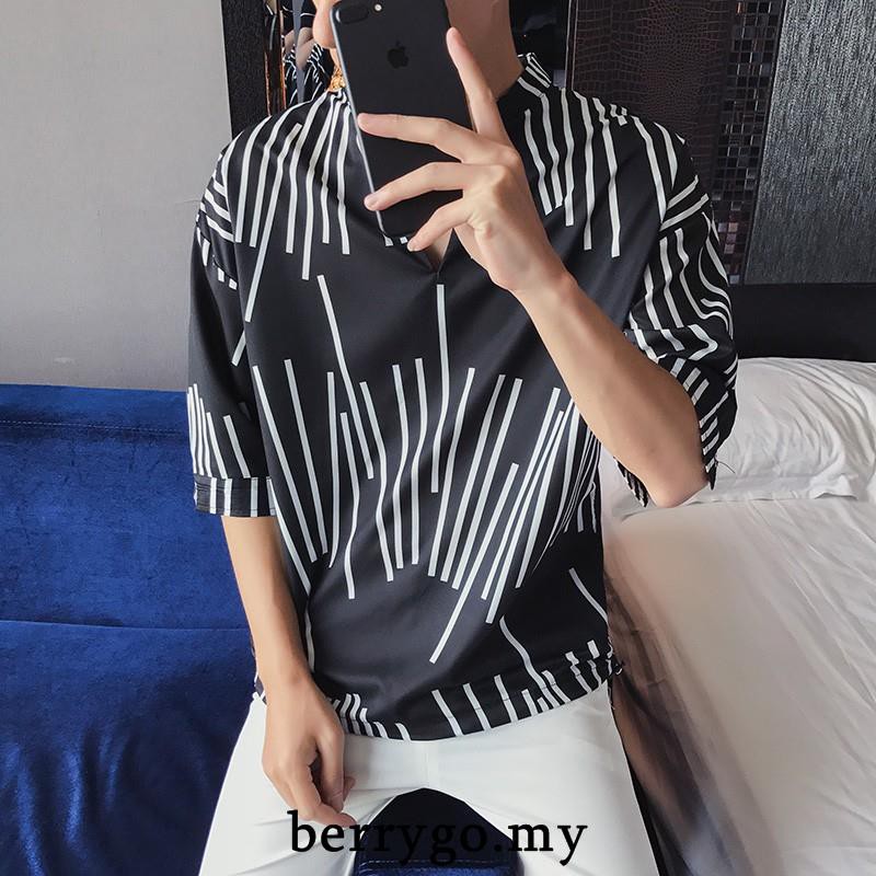 Kemeja V-Neck Lengan Setengah Model Longgar Motif Garis untuk Musim