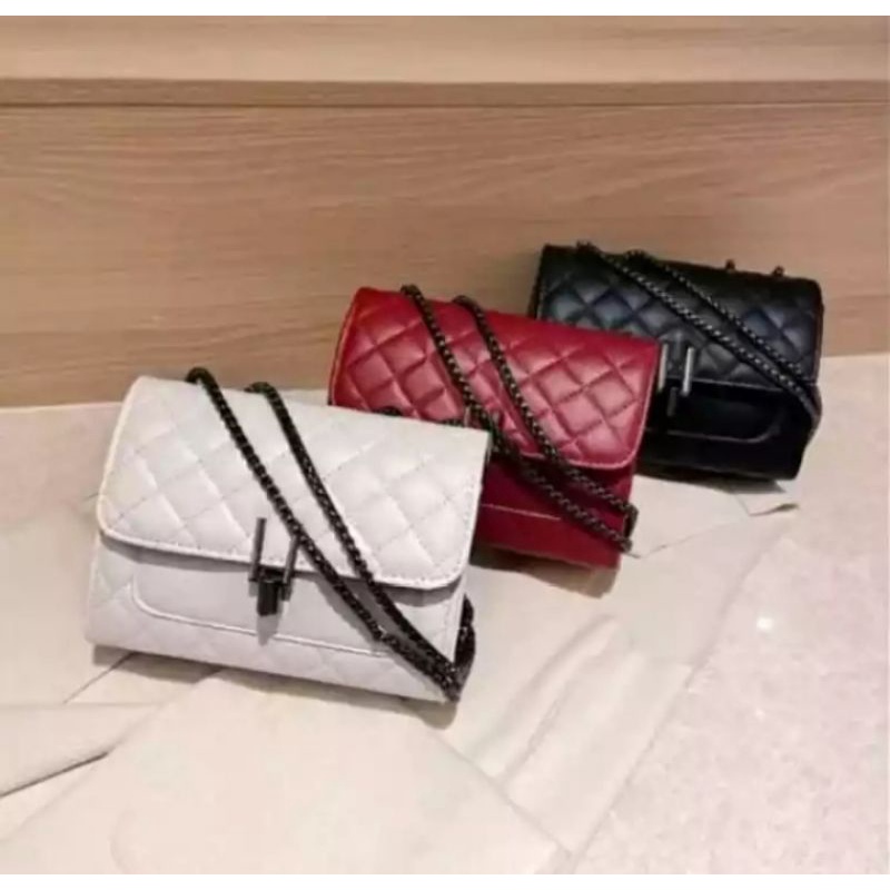 Tas Selempang wanita Amora Tas kekinian - slingbag perempuan amora terbaru