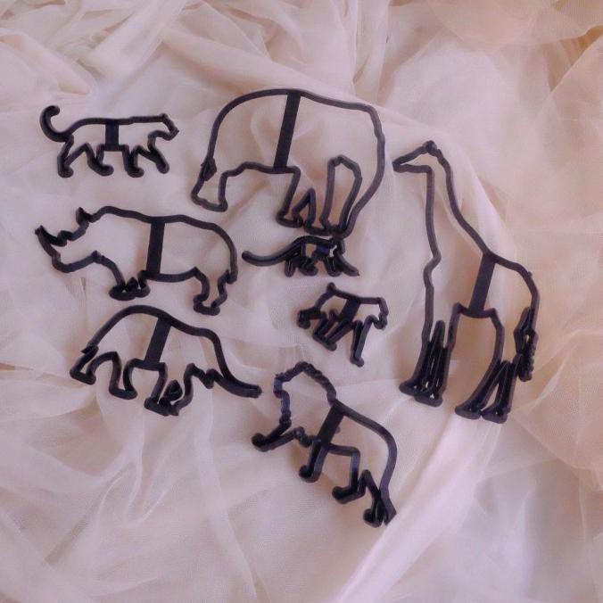 

Cutter Safari Animal Themed