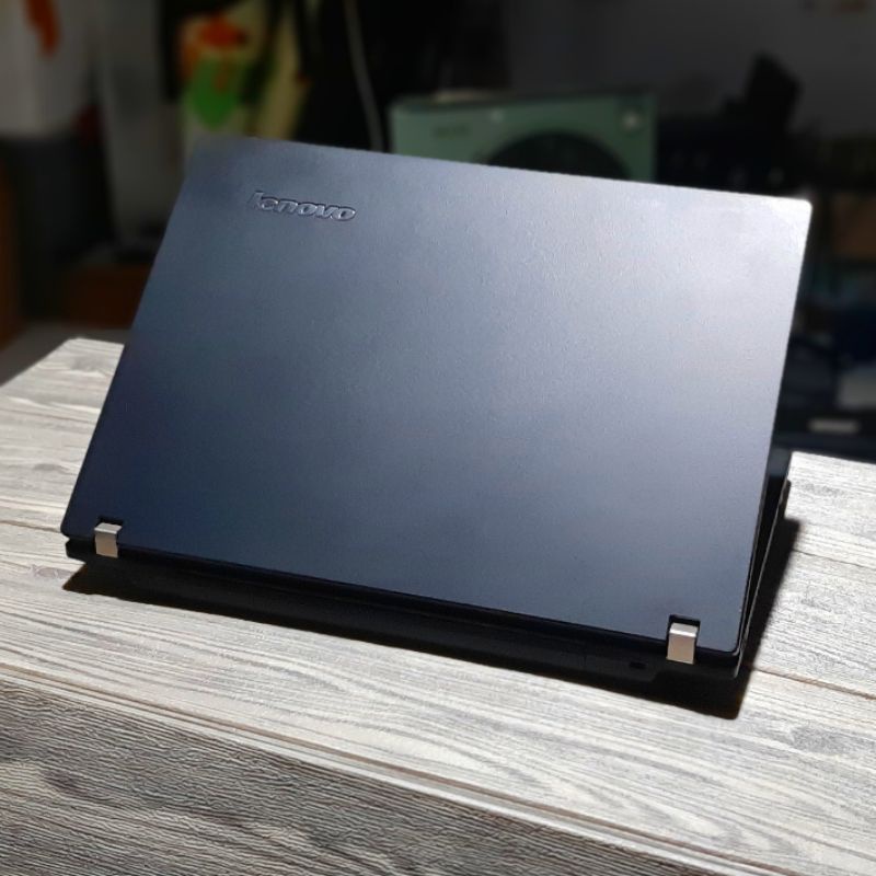 Laptop Core i5 MURAH Lenovo E47 RAM 8GB SSD