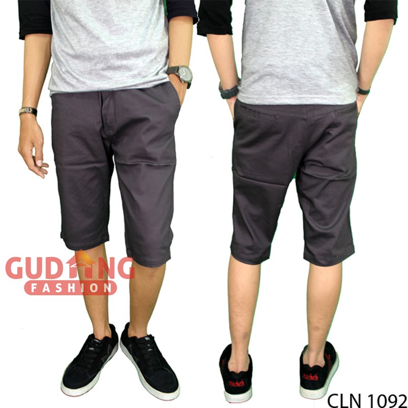 Chino Pendek Pria CLN 1092