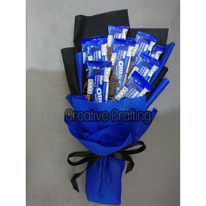 (READY) BUCKET SNACK / Bucket Makanan / Kado Wisuda dll