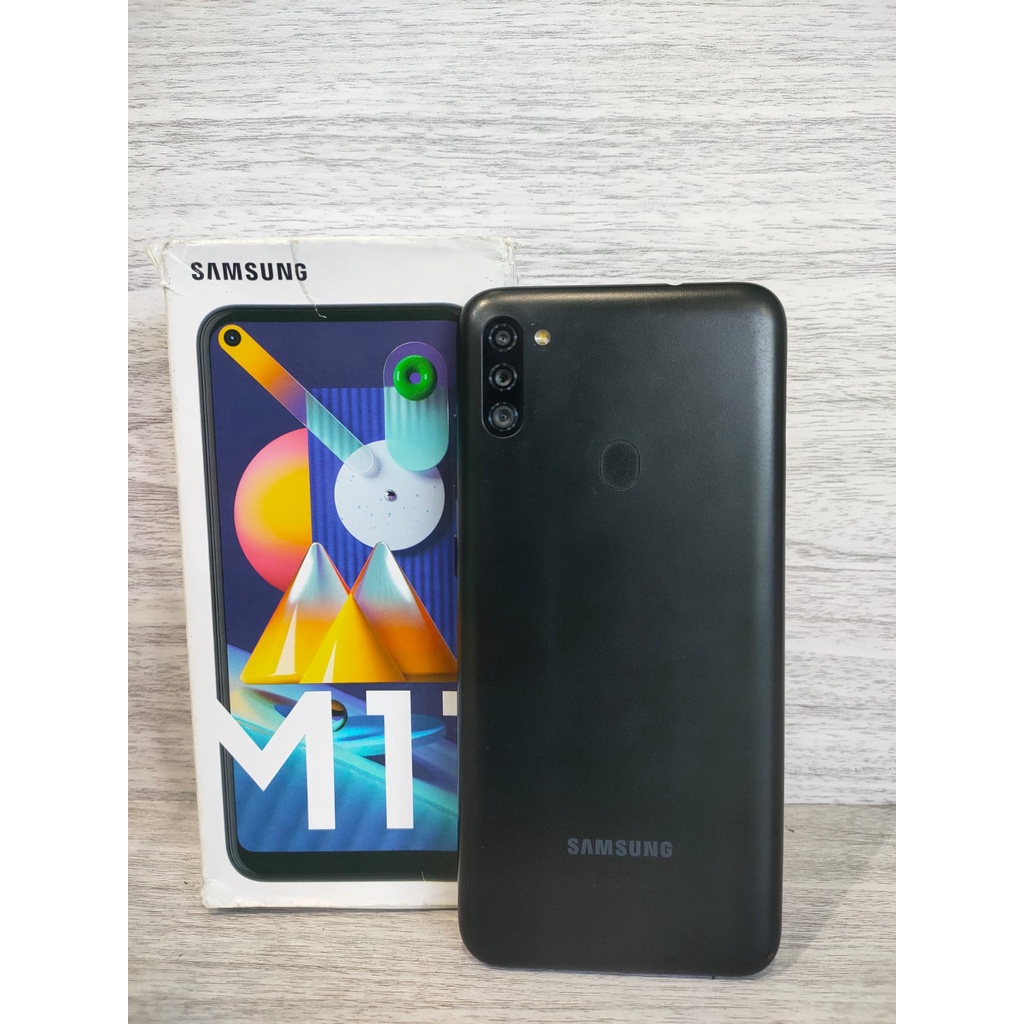 SAMSUNG M11 3/32 GB