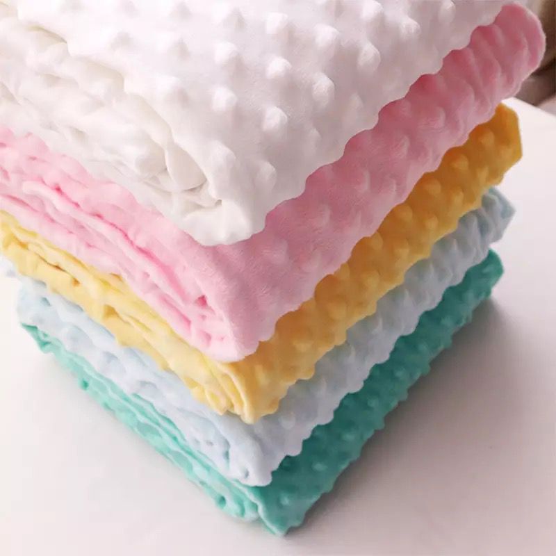 Selimut Minky Dot Motif  Blanket Cotton On Minky Selimut Bintik Motif | Selimut Minky Fleece Motif Selimut motif Dot Minky / Soft Baby Blanket Selimut bubble dou dou Bayi Tebal Halus Embos Carter