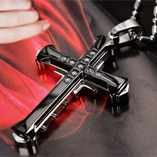 The Dark Knight Same Style Men's Crystal Cross Pendant Silver Gold Black Stainless Steel Cross Pendant Necklace