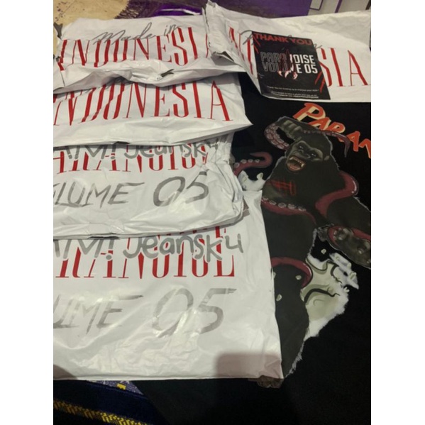 [ORIGINAL] Paranoise Mythical Gorilla  Tee X Denimitup | Black