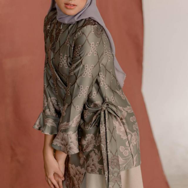 Sumbawa blouse by wearing klamby (reject minor)