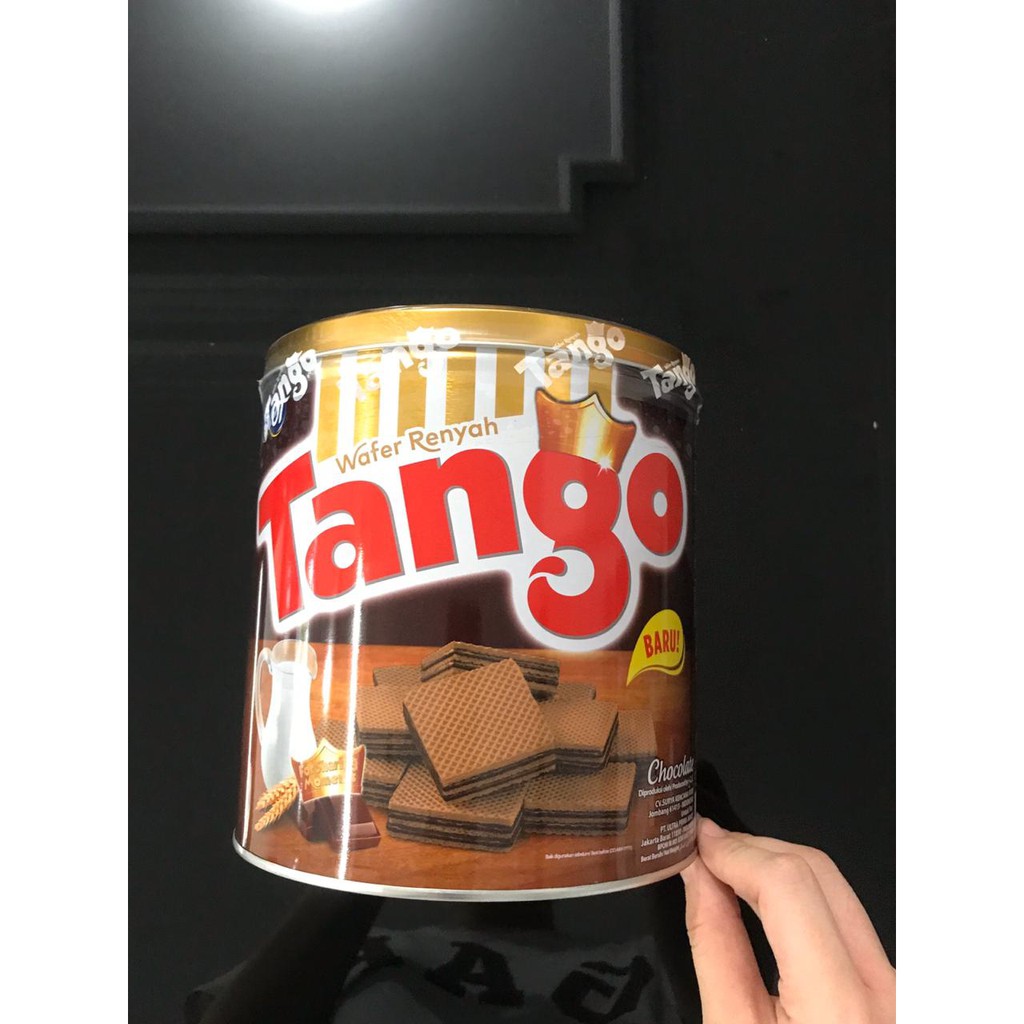 Tango Wafer Kaleng Coklat Indonesia