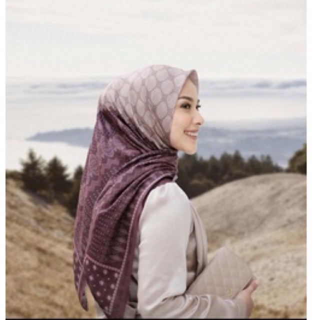 Dirgahayu Scarf Bajawa vanillahijab