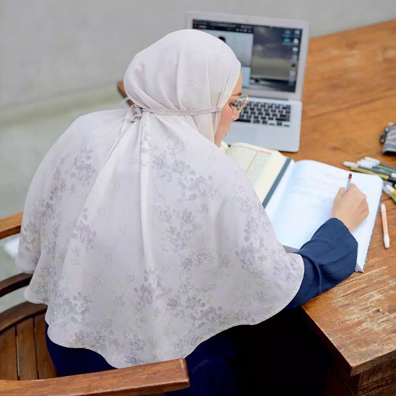 CREAM - BAITI SERIES KHIMAR BY DOA DEWI SANDRA