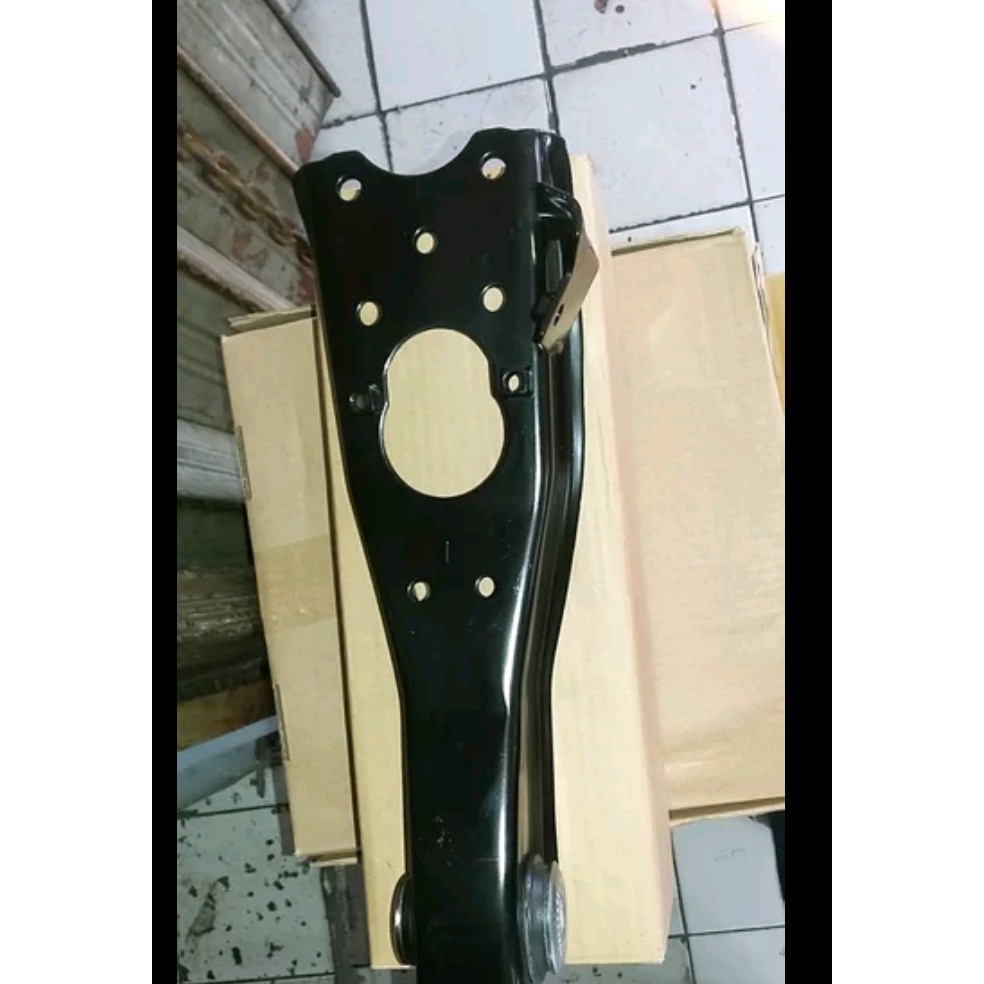 Lower"arm  - ARm Bawah Komplit kijang 5k 7k kapsul