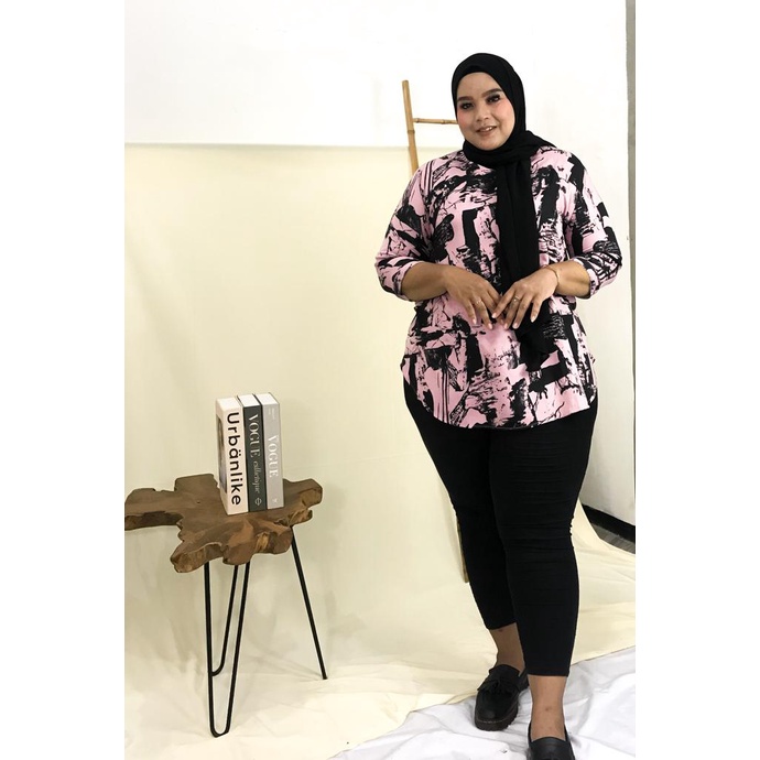 Ezpata Atasan Jumbo Blouse Bigsize Katun Shakila Lengan Panjang Motif Abstrak LD 122cm Termurah Terbaru 2022