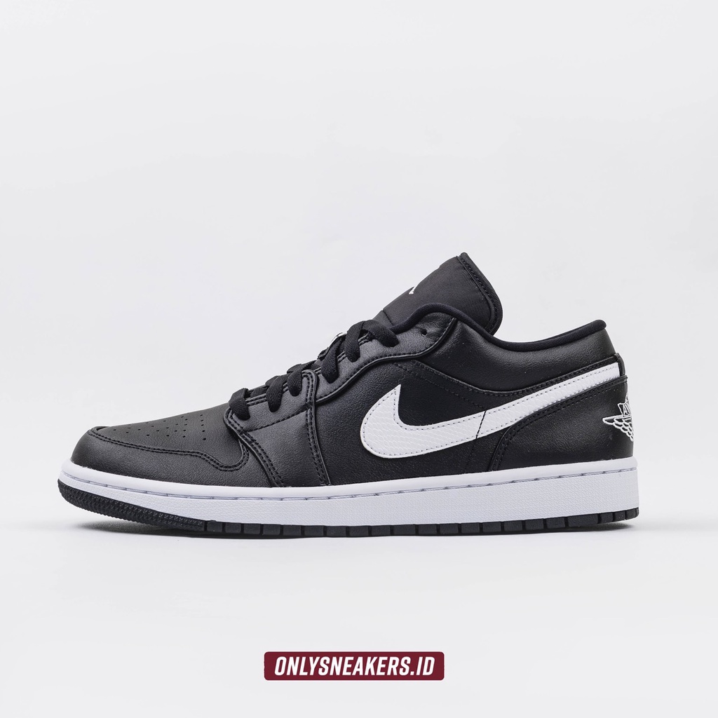 JORDAN 1 LOW BLACK WHITE (W)