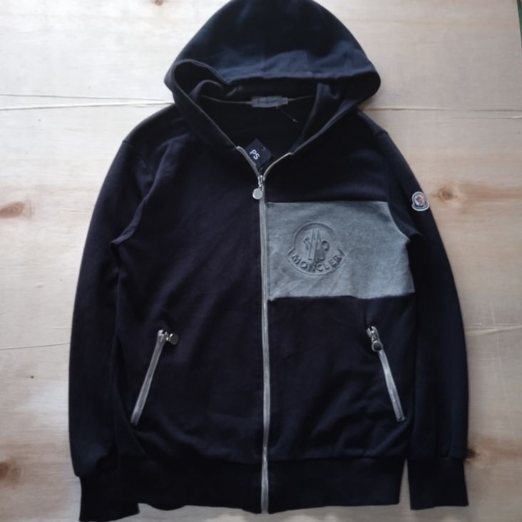 MONCLER HOODIE SECOND BEKAS