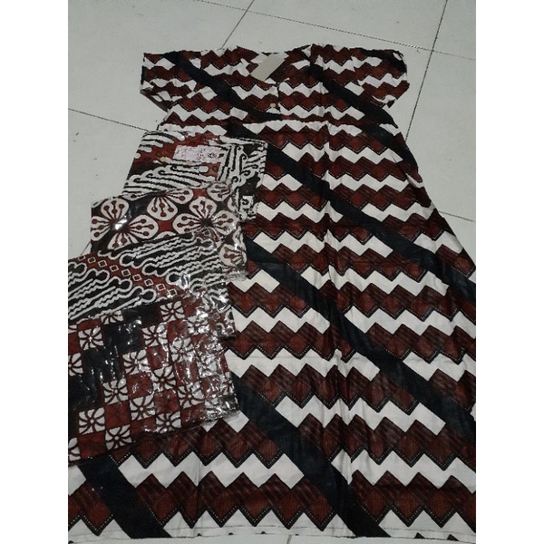 DASTER BATIK SOLO/RAYON ADEM/BUSUI