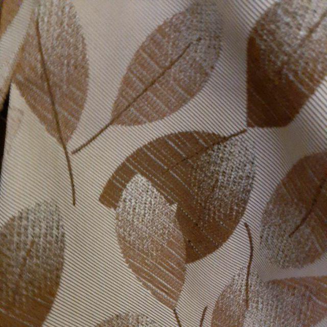 Kain Sofa / Kursi Regatta Motif Daun - Elegant Leaves