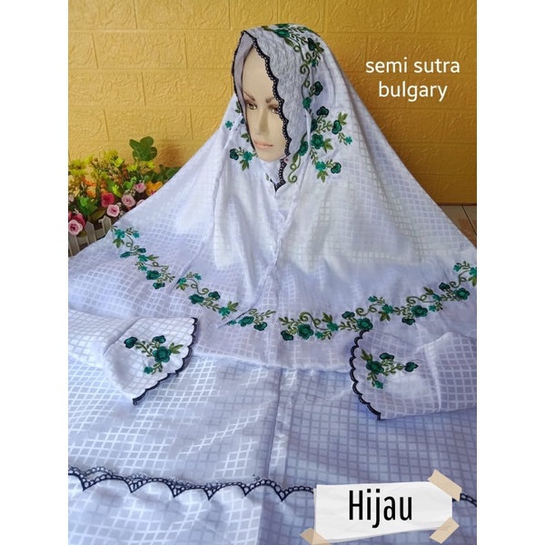 (Best seller) mukena dewasa bordir kudusan, bahan semi sutra bulgary, (bordir awet dan kekinian), wa