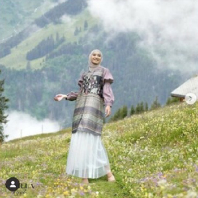 binar blouse by vanilla hijab