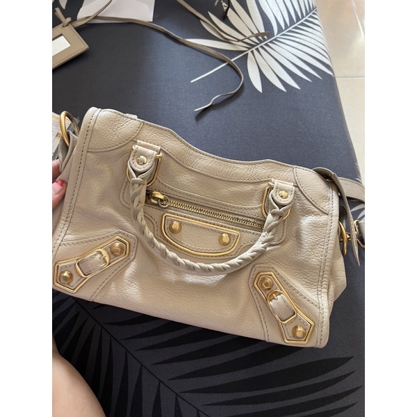 (SOLD) preloved balenciaga mini nude