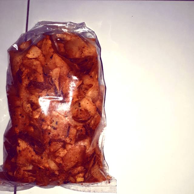 

Keripik singkong pedas