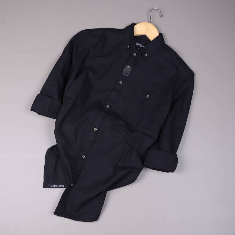 KEMEJA POLOS PRIA SLIMFIT PANJANG MARON PUTIH HITAM NAVI KEMEJA POLOS PRIA SLIMFIT PANJANG MARON PUTIH HITAM NAVI