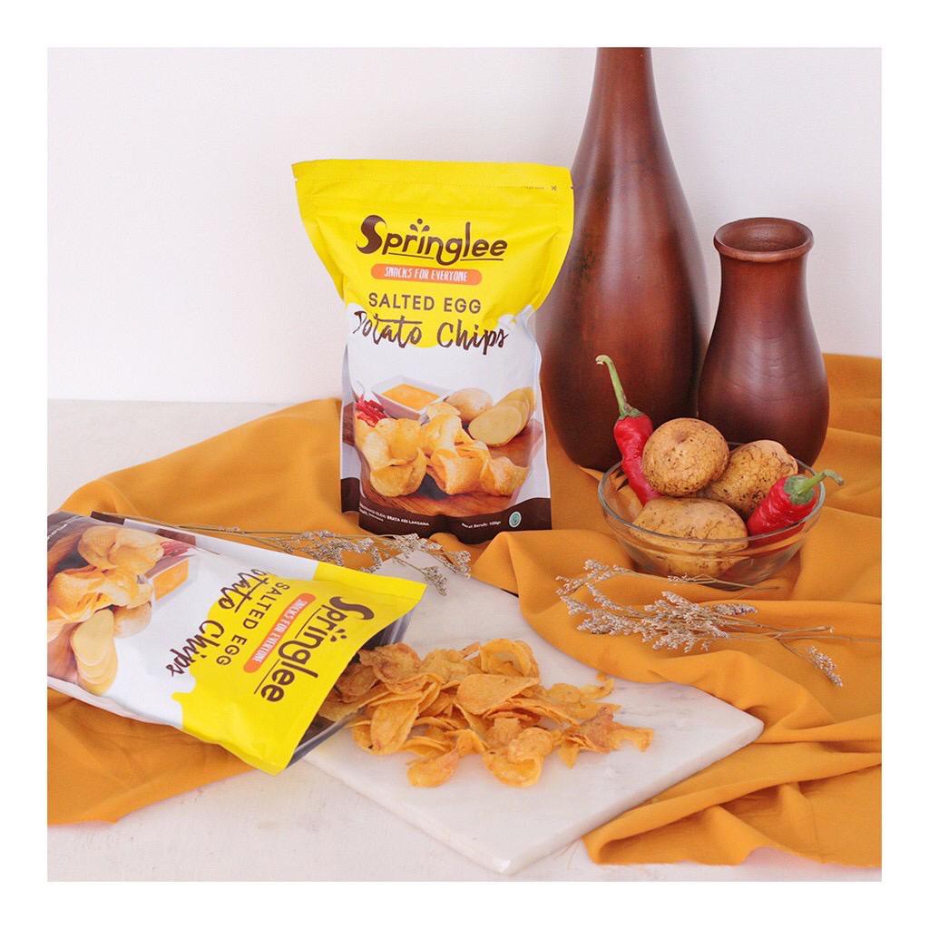 

Springlee - Potato Chips - Salted Egg - Keripik Kentang - 100gr