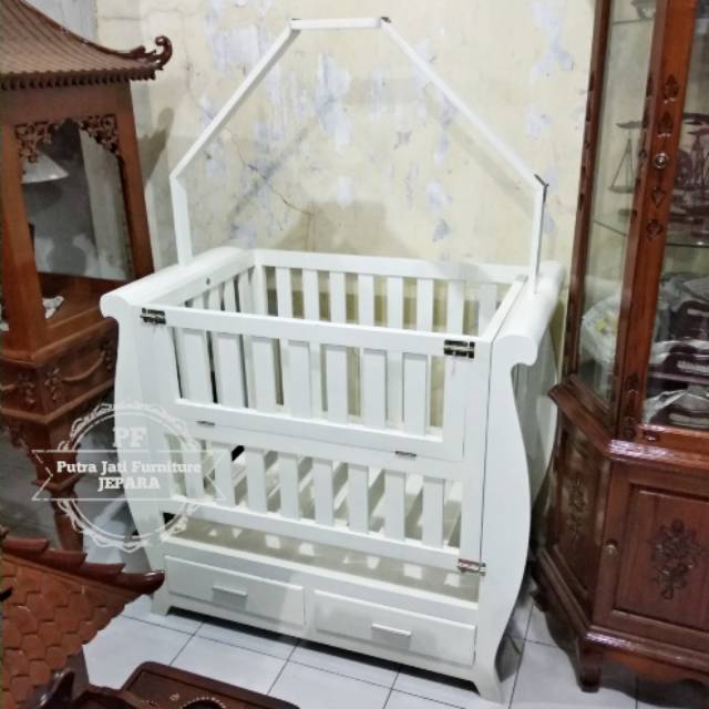 Box Bayi tempat tidur Anak bahan kayu jati warna putih
